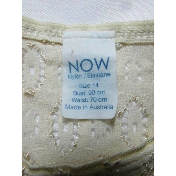 NOW Short Sleeve Threaded Crochet Lace Blouse - Picture 11 of 12